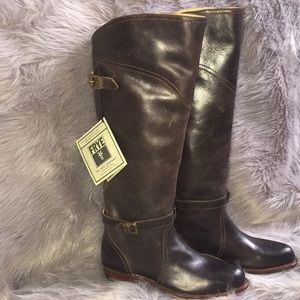 FRYE Dorado Boots